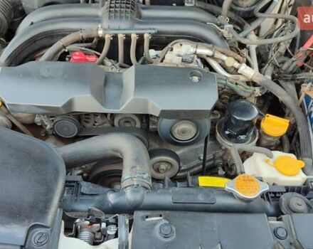 Белый Субару Аутбек, объемом двигателя 2.5 л и пробегом 160 тыс. км за 14000 $, фото 12 на Automoto.ua