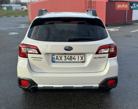 Білий Субару Аутбек, об'ємом двигуна 2.5 л та пробігом 142 тис. км за 16000 $, фото 4 на Automoto.ua
