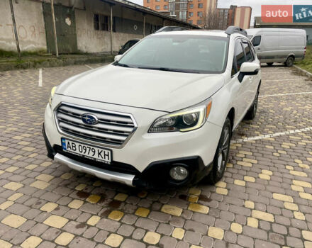 Белый Субару Аутбек, объемом двигателя 2.46 л и пробегом 170 тыс. км за 16500 $, фото 5 на Automoto.ua