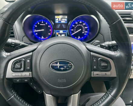 Белый Субару Аутбек, объемом двигателя 2.46 л и пробегом 170 тыс. км за 16500 $, фото 41 на Automoto.ua