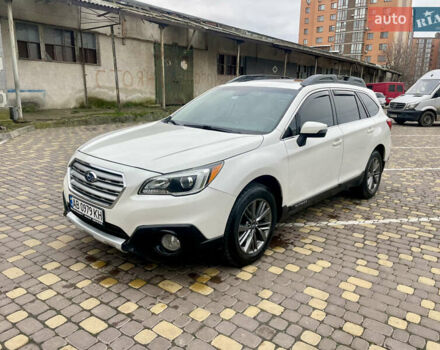 Белый Субару Аутбек, объемом двигателя 2.46 л и пробегом 170 тыс. км за 16500 $, фото 2 на Automoto.ua