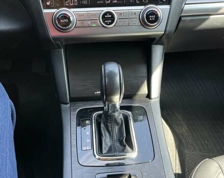 Білий Субару Аутбек, об'ємом двигуна 2 л та пробігом 346 тис. км за 11800 $, фото 26 на Automoto.ua