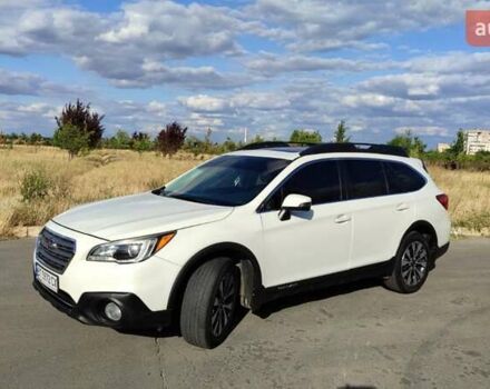 Белый Субару Аутбек, объемом двигателя 2.5 л и пробегом 160 тыс. км за 14000 $, фото 9 на Automoto.ua