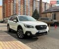 Белый Субару Аутбек, объемом двигателя 2.46 л и пробегом 195 тыс. км за 16800 $, фото 2 на Automoto.ua