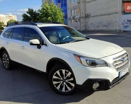 Белый Субару Аутбек, объемом двигателя 2.5 л и пробегом 160 тыс. км за 14000 $, фото 7 на Automoto.ua