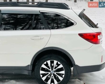 Білий Субару Аутбек, об'ємом двигуна 2.46 л та пробігом 258 тис. км за 14900 $, фото 20 на Automoto.ua