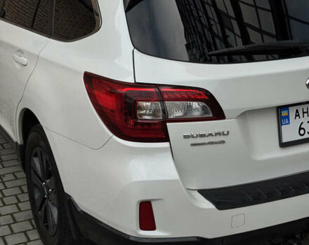 Белый Субару Аутбек, объемом двигателя 2.5 л и пробегом 162 тыс. км за 12300 $, фото 10 на Automoto.ua