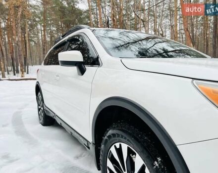 Білий Субару Аутбек, об'ємом двигуна 2.46 л та пробігом 258 тис. км за 14900 $, фото 27 на Automoto.ua