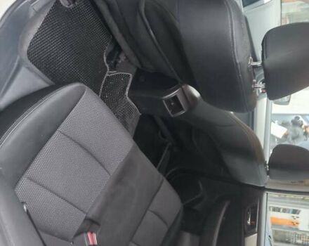 Белый Субару Аутбек, объемом двигателя 2.5 л и пробегом 218 тыс. км за 12500 $, фото 6 на Automoto.ua