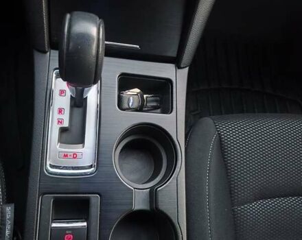 Білий Субару Аутбек, об'ємом двигуна 2.46 л та пробігом 133 тис. км за 14000 $, фото 29 на Automoto.ua