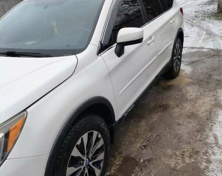 Белый Субару Аутбек, объемом двигателя 2.46 л и пробегом 275 тыс. км за 13300 $, фото 2 на Automoto.ua