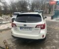 Белый Субару Аутбек, объемом двигателя 2.46 л и пробегом 200 тыс. км за 13500 $, фото 4 на Automoto.ua