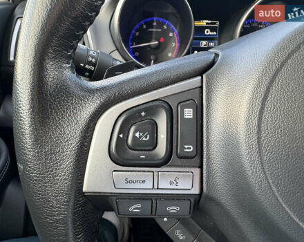 Білий Субару Аутбек, об'ємом двигуна 2.5 л та пробігом 142 тис. км за 16000 $, фото 32 на Automoto.ua