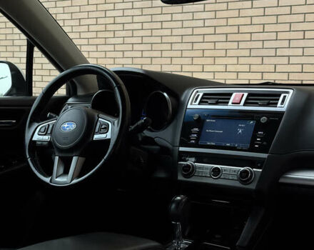 Белый Субару Аутбек, объемом двигателя 2.5 л и пробегом 162 тыс. км за 12300 $, фото 17 на Automoto.ua