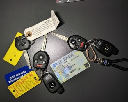 Белый Субару Аутбек, объемом двигателя 2.5 л и пробегом 133 тыс. км за 14700 $, фото 7 на Automoto.ua