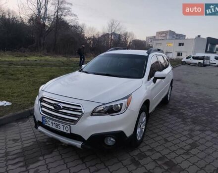 Білий Субару Аутбек, об'ємом двигуна 2.46 л та пробігом 133 тис. км за 14000 $, фото 1 на Automoto.ua
