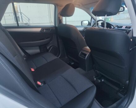 Белый Субару Аутбек, объемом двигателя 2.5 л и пробегом 133 тыс. км за 14700 $, фото 19 на Automoto.ua