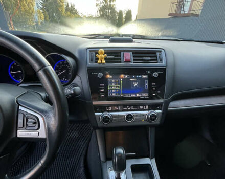 Білий Субару Аутбек, об'ємом двигуна 2.46 л та пробігом 128 тис. км за 15300 $, фото 21 на Automoto.ua