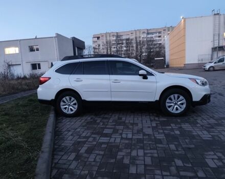 Белый Субару Аутбек, объемом двигателя 2.5 л и пробегом 133 тыс. км за 14700 $, фото 11 на Automoto.ua