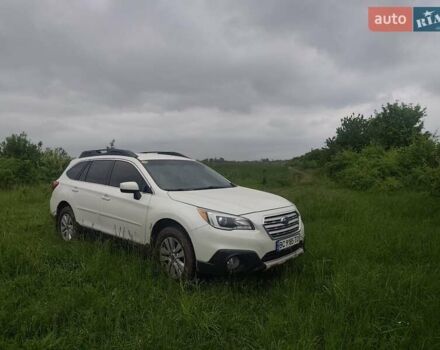 Білий Субару Аутбек, об'ємом двигуна 2.46 л та пробігом 133 тис. км за 14000 $, фото 11 на Automoto.ua