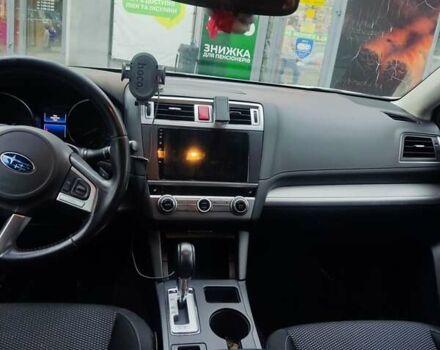 Белый Субару Аутбек, объемом двигателя 2.5 л и пробегом 218 тыс. км за 12500 $, фото 8 на Automoto.ua