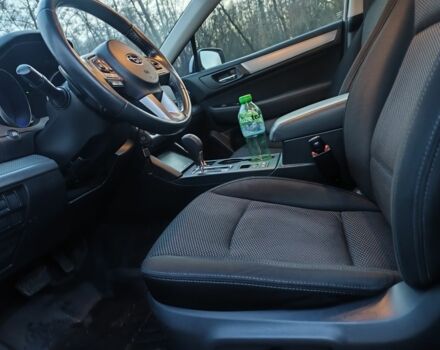 Белый Субару Аутбек, объемом двигателя 2.5 л и пробегом 133 тыс. км за 14700 $, фото 21 на Automoto.ua