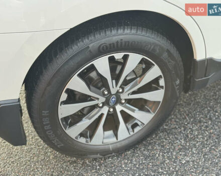 Білий Субару Аутбек, об'ємом двигуна 2.5 л та пробігом 142 тис. км за 16000 $, фото 8 на Automoto.ua