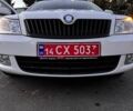 Белый Субару Аутбек, объемом двигателя 2.5 л и пробегом 172 тыс. км за 15500 $, фото 3 на Automoto.ua
