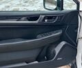 Белый Субару Аутбек, объемом двигателя 2 л и пробегом 250 тыс. км за 16500 $, фото 10 на Automoto.ua