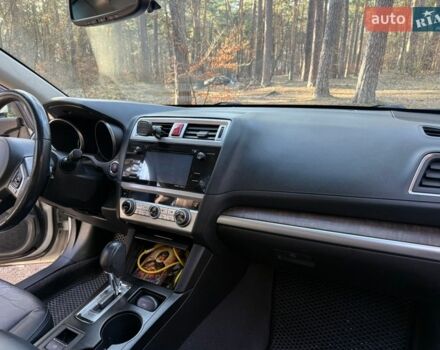 Белый Субару Аутбек, объемом двигателя 2.5 л и пробегом 160 тыс. км за 18300 $, фото 40 на Automoto.ua