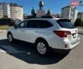 Белый Субару Аутбек, объемом двигателя 2.46 л и пробегом 303 тыс. км за 14200 $, фото 4 на Automoto.ua