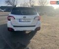 Белый Субару Аутбек, объемом двигателя 2.5 л и пробегом 250 тыс. км за 13500 $, фото 3 на Automoto.ua