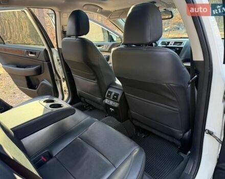 Белый Субару Аутбек, объемом двигателя 2.5 л и пробегом 160 тыс. км за 18300 $, фото 34 на Automoto.ua