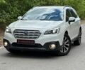 Білий Субару Аутбек, об'ємом двигуна 2 л та пробігом 270 тис. км за 15700 $, фото 3 на Automoto.ua