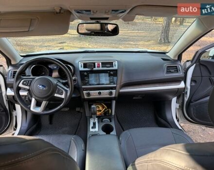 Белый Субару Аутбек, объемом двигателя 2.5 л и пробегом 160 тыс. км за 18300 $, фото 30 на Automoto.ua