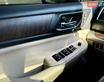 Белый Субару Аутбек, объемом двигателя 3.63 л и пробегом 120 тыс. км за 15500 $, фото 15 на Automoto.ua