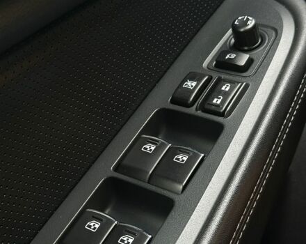 Білий Субару Аутбек, об'ємом двигуна 2 л та пробігом 270 тис. км за 15700 $, фото 24 на Automoto.ua