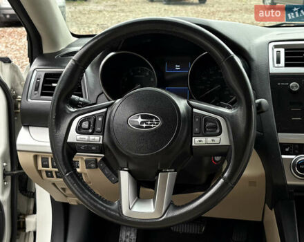 Белый Субару Аутбек, объемом двигателя 2.5 л и пробегом 198 тыс. км за 13700 $, фото 11 на Automoto.ua