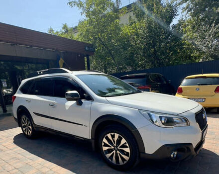 Білий Субару Аутбек, об'ємом двигуна 2.5 л та пробігом 105 тис. км за 20900 $, фото 4 на Automoto.ua