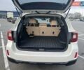 Белый Субару Аутбек, объемом двигателя 2.5 л и пробегом 163 тыс. км за 15999 $, фото 6 на Automoto.ua