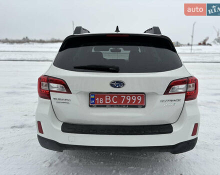 Белый Субару Аутбек, объемом двигателя 2.5 л и пробегом 173 тыс. км за 16900 $, фото 7 на Automoto.ua