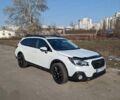 Белый Субару Аутбек, объемом двигателя 2.5 л и пробегом 116 тыс. км за 17500 $, фото 1 на Automoto.ua