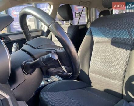 Білий Субару Аутбек, об'ємом двигуна 2.5 л та пробігом 155 тис. км за 15700 $, фото 10 на Automoto.ua