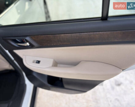 Белый Субару Аутбек, объемом двигателя 2.5 л и пробегом 173 тыс. км за 16900 $, фото 30 на Automoto.ua