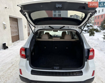 Белый Субару Аутбек, объемом двигателя 2.5 л и пробегом 173 тыс. км за 16900 $, фото 27 на Automoto.ua