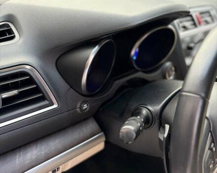 Белый Субару Аутбек, объемом двигателя 2.5 л и пробегом 173 тыс. км за 16900 $, фото 17 на Automoto.ua