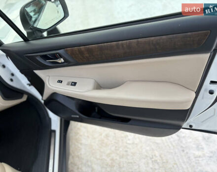 Белый Субару Аутбек, объемом двигателя 2.5 л и пробегом 173 тыс. км за 16900 $, фото 33 на Automoto.ua