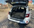 Белый Субару Аутбек, объемом двигателя 2.5 л и пробегом 119 тыс. км за 15300 $, фото 4 на Automoto.ua