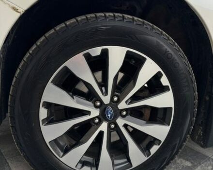 Белый Субару Аутбек, объемом двигателя 2.5 л и пробегом 189 тыс. км за 16200 $, фото 8 на Automoto.ua