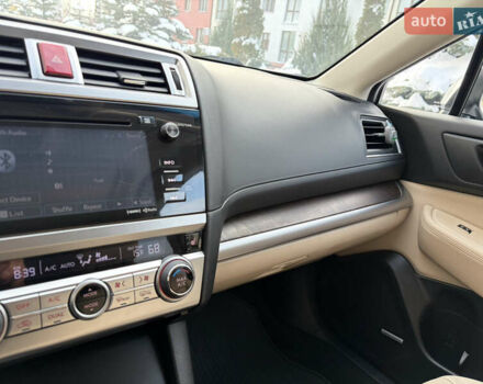 Белый Субару Аутбек, объемом двигателя 2.5 л и пробегом 173 тыс. км за 16900 $, фото 56 на Automoto.ua